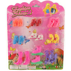 Fashion mannequin shoes