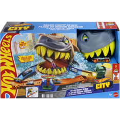 Hot Wheels City Shark Beach car racing