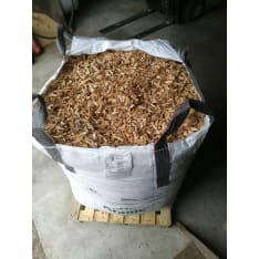 Hardwood decorative chips