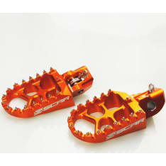 Scar Evolution footrests, orange