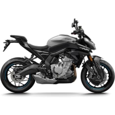 CFMOTO 675NK harmaa moottoripyörä esittelylaite