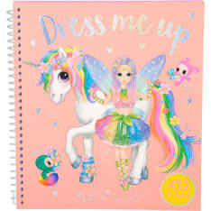 Ylvi & the Minimoomis Dress me up label