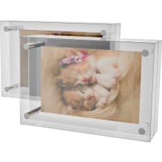 Intirilife Magnetic Acrylic Picture Frame