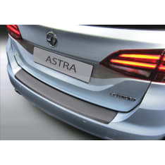 RGM Opel Astra K Sports Tourer 12/2015- takapuskurin kolhusuoja