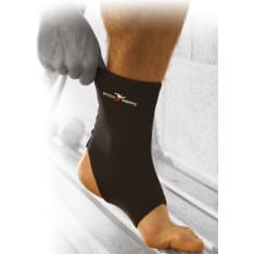 Precision neoprene ankle support