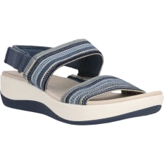 Clarks Essentials Arla Stroll D naisten sandaalit