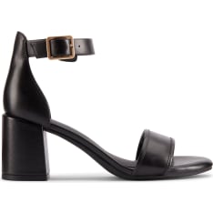 Clarks Premium Ezoria Mae D naisten sandaletit