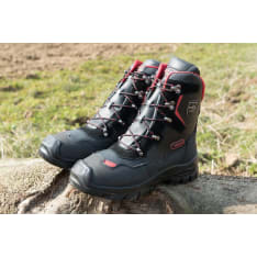 Yukon leather cut protection shoes