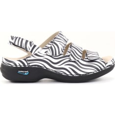 Nursing Care Seepra naisten työsandaalit