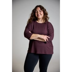 Q Sportswear Jenirei women's tee, plus size