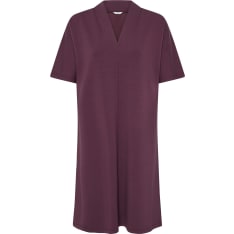 B.Young ladies dress