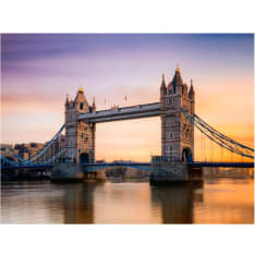 Artgeist Tower Bridge aamunkoitteessa fototapetti