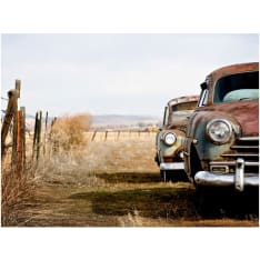 Wallpaper - Two old, American cars