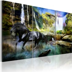 Artgeist Horse On The Sky-Blue Waterfall Background taulusetti