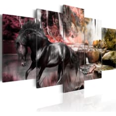 Artgeist Black Horse On Crimson Sky Background taulusetti