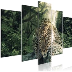 Artgeist Leopard Lying  Wide Pale Green taulusetti