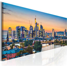 Artgeist Evening In Frankfurt taulu