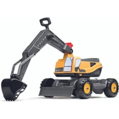 Volvo excavator on wheels