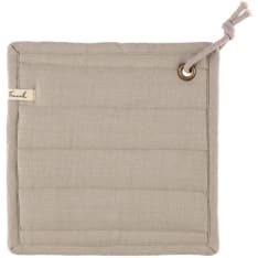 Fanni K Raitti pot holder