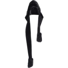 Access women's fur hood