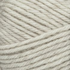 Novita Isoveli 100 g yarn