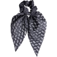 Cailap hair donut with a scarf