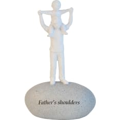 Finnmari Father's Shoulders statue