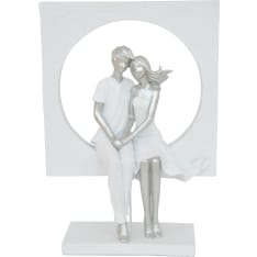 Finnmari Couple statue