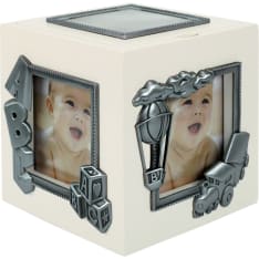 Diplomat ringing frame cube