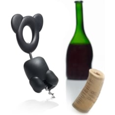 Priot Teddy wine bottle opener