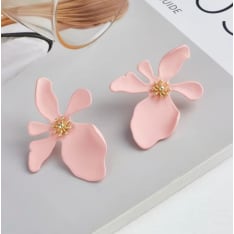 Royal Beauty Accessories LILJA light pink korvakorut