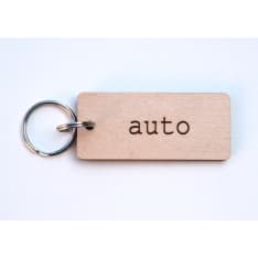 Kuusipohja Auto avaimenperä