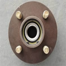 Kontio Motors SilverFox Four 2.0 front wheel hub, goes left and right