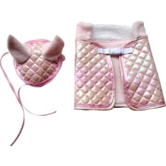 Hobby horse keppihevosen toppaloimi ja korvahuppu