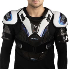 Bauer S25 Vapor Flylite SR shoulder protection
