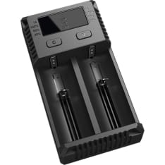 Nitecore Universal Charger i2 yleislaturi