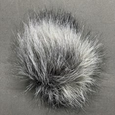 Falk 12 cm faux fur tassel