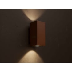 Llitt Mathias II LED-seinävalaisin