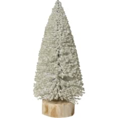 Everland’s decorative Christmas tree