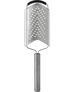 CUISIPRO V-TERÄ PARMESAN LEVEÄ RAASTIN Main Image