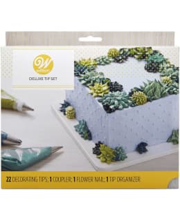 WILTON DELUXE TYLLASETTI LAATIKOSSA Main Image