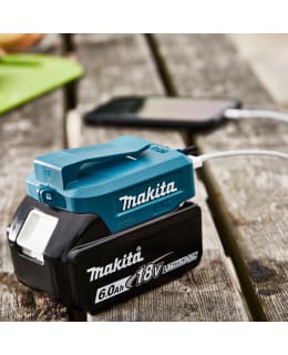 MAKITA ADP05 18V 2XUSB AKKUADAPTERI Main Image