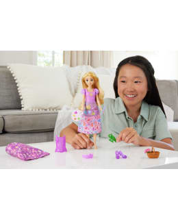 DISNEY PRINCESS FASHION TÄHKÄPÄÄ NUKKE Main Image