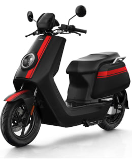 Niu NQi GTS musta sähköskootteri Main Image