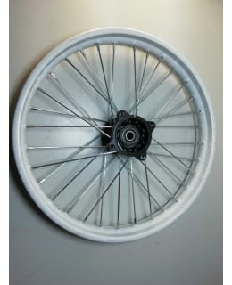 VANNE ETEEN 17"X1,60 15 AKSELI VALKOINEN Main Image