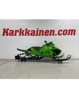 ARCTIC CAT M8000 2015 REK. 749-ÖC Main Image