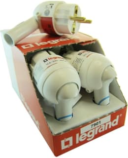 LEGRAND 2P+E VALK KÄÄNTYVÄ PLUGI Main Image