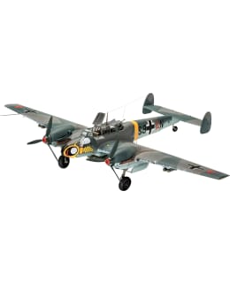 REVELL MESSERSCHMITT BF110 C-2/C-7 1:32 Main Image