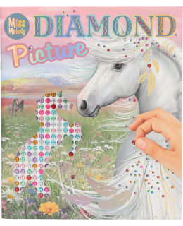 MISS MELODY DIAMOND TARRAKIRJA Main Image