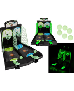 PIMEÄSSÄ HOHTAVA KORIPALLOPELI Main Image